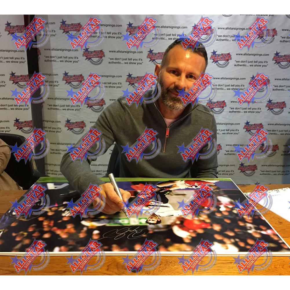 Manchester United FC Giggs Signed Framed Print - Man of The Match Football