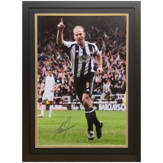 Newcastle Shearer Signed Framed Print